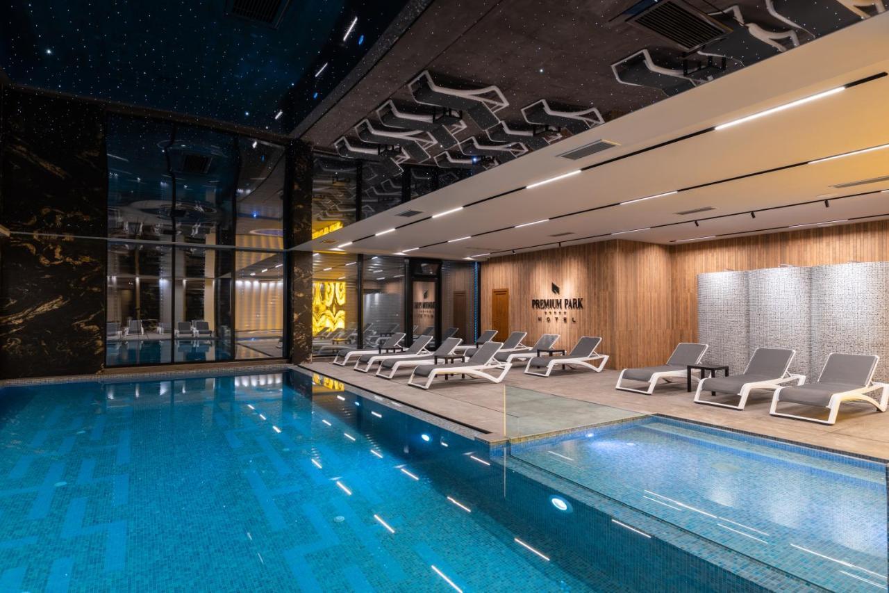 Premium Park Hotel Призрен Экстерьер фото