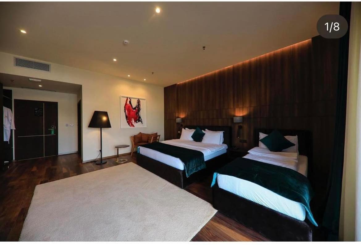 Premium Park Hotel Призрен Экстерьер фото